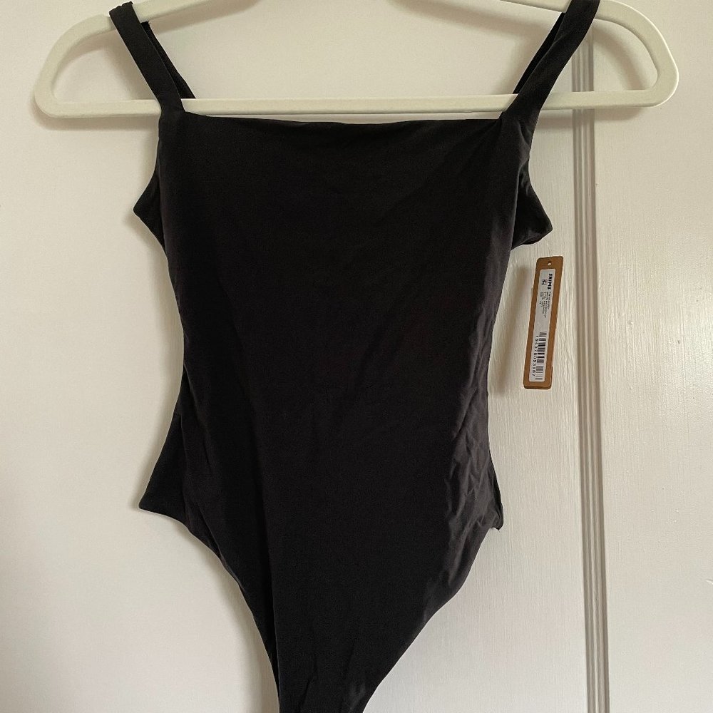 SKIMS Fits Everybody Square Neck Bodysuit